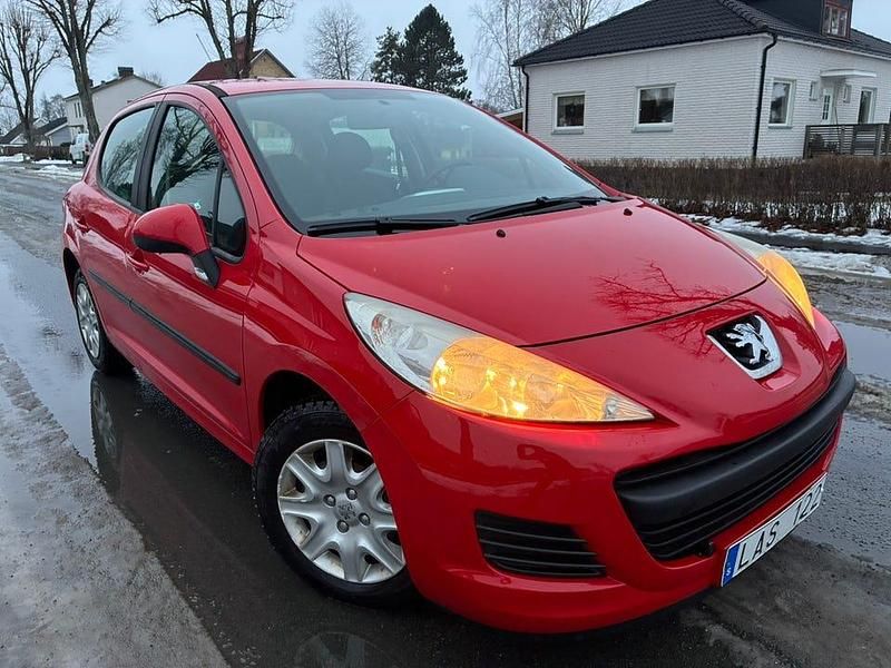 Begagnad Peugeot 207 95 HK (69 kW) 2010