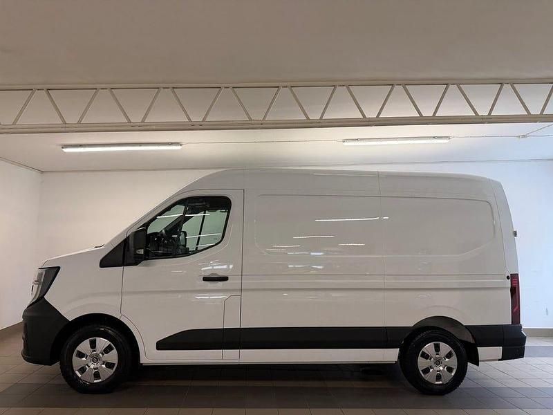Begagnad Renault Master 150 HK (110 kW) 2025 Vit Minibuss