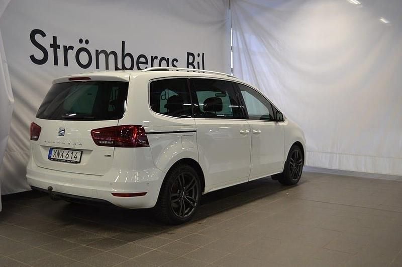Begagnad Seat Alhambra 151 HK (111 kW) 2016 Vit Minibuss