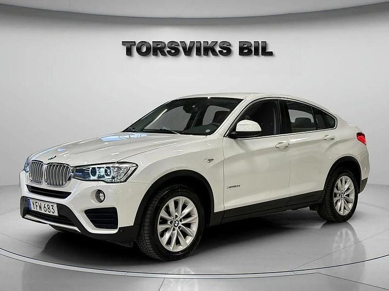 Vit Begagnad 2016 BMW X4 SUV | 259 800 kr (Marknadspris) - Bild 1/4