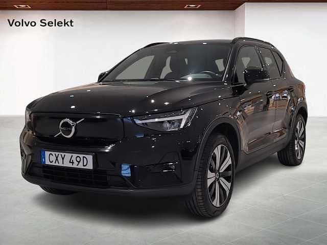 Svart Begagnad 2023 Volvo XC40 Plus SUV | 319 000 kr (Superpris) - Bild 1/4