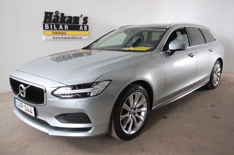 Silver Begagnad 2018 Volvo V90 Momentum Kombi | 309 500 kr (Lite dyr) - Bild 1/4
