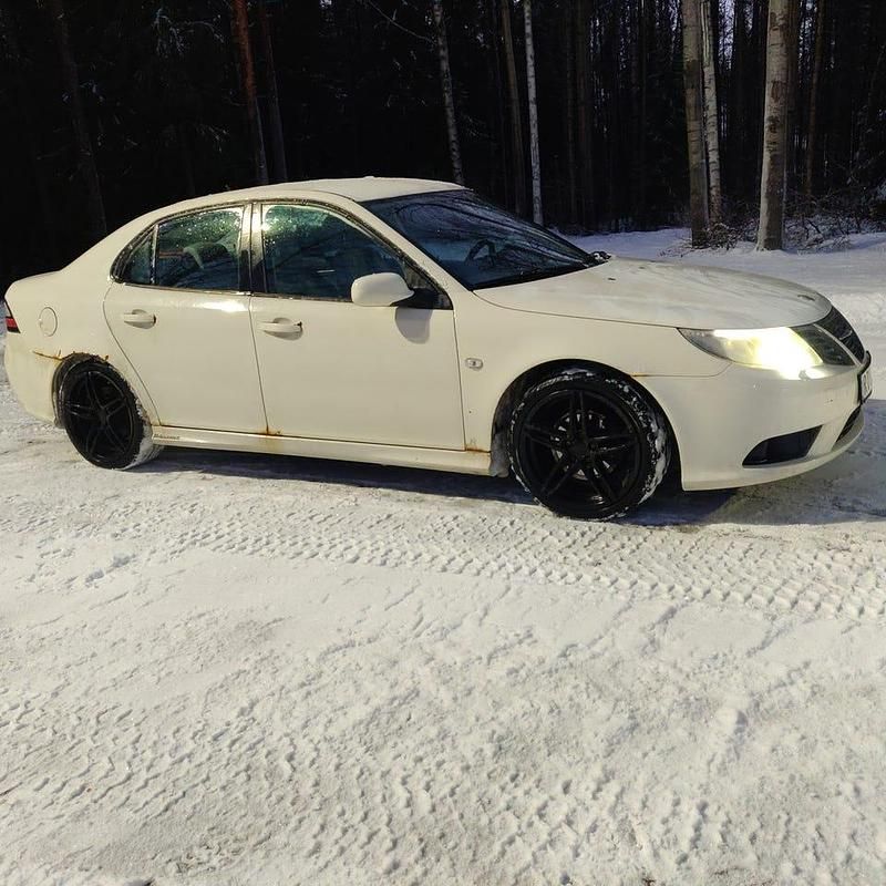 Begagnad 2008 Saab 9-3 Sedan | 5 000 kr - Bild 1/4