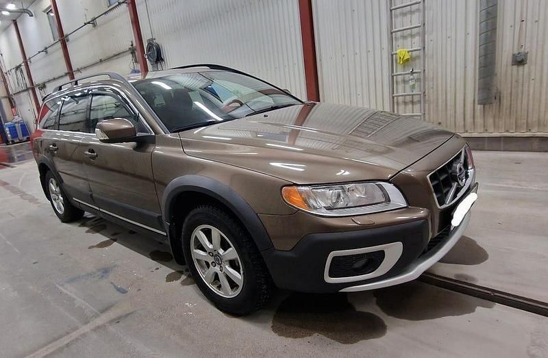 Twilight bronze Begagnad 2012 Volvo XC70 Kombi | 134 900 kr (Lite dyr) - Bild 1/4