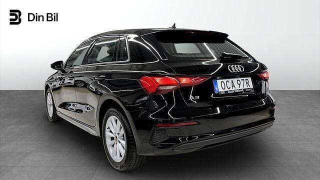 Begagnad Audi A3 Proline 150 HK (110 kW) 2023 Brilliantsvart Sedan
