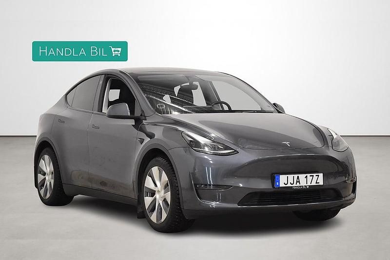 Begagnad Tesla Model Y Long Range AWD 378 kW (514 HK) 2023 Grå SUV
