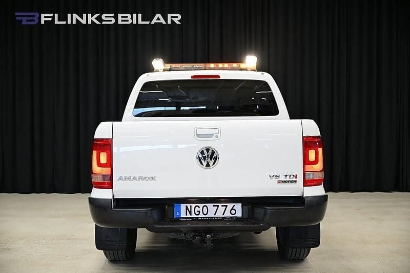 Begagnad VW Amarok 2018 Vit Pickup
