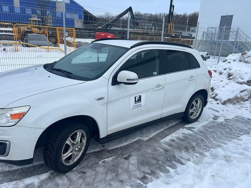 Begagnad Mitsubishi ASX 116 HK (85 kW) 2013 SUV