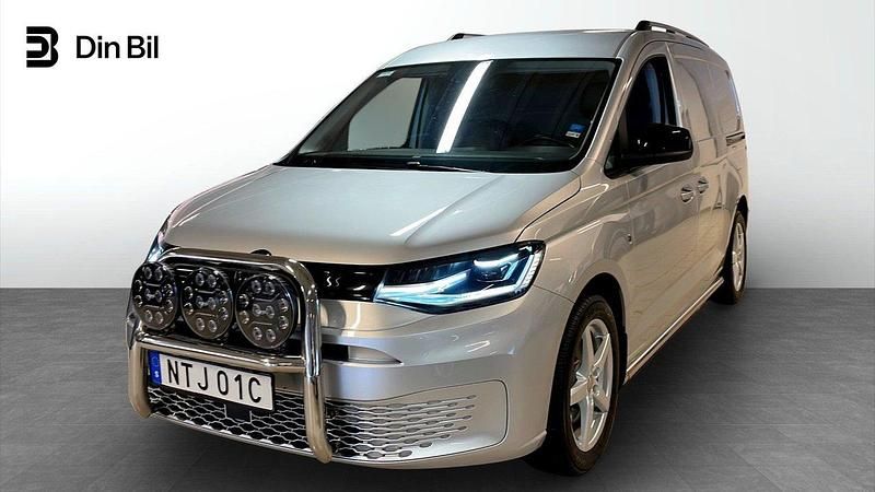 Silver (reflexsilver metallic) Begagnad 2024 VW Caddy Maxi Minibuss | 349 000 kr (Marknadspris) - Bild 1/4