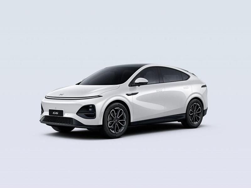 Vit (arctic white/black) Begagnad 2024 XPENG G9 AWD Performance SUV | 509 900 kr - Bild 1/1