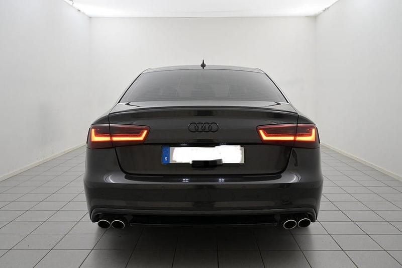 Begagnad 2013 Audi S6 Sedan | 210 000 kr - Bild 1/4