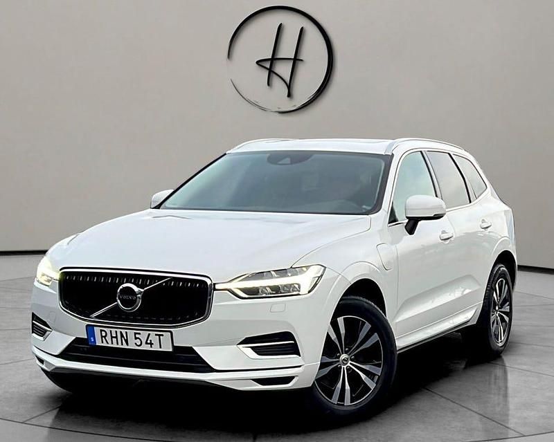 Vit Begagnad 2020 Volvo XC60 SUV | 325 000 kr (Marknadspris) - Bild 1/4