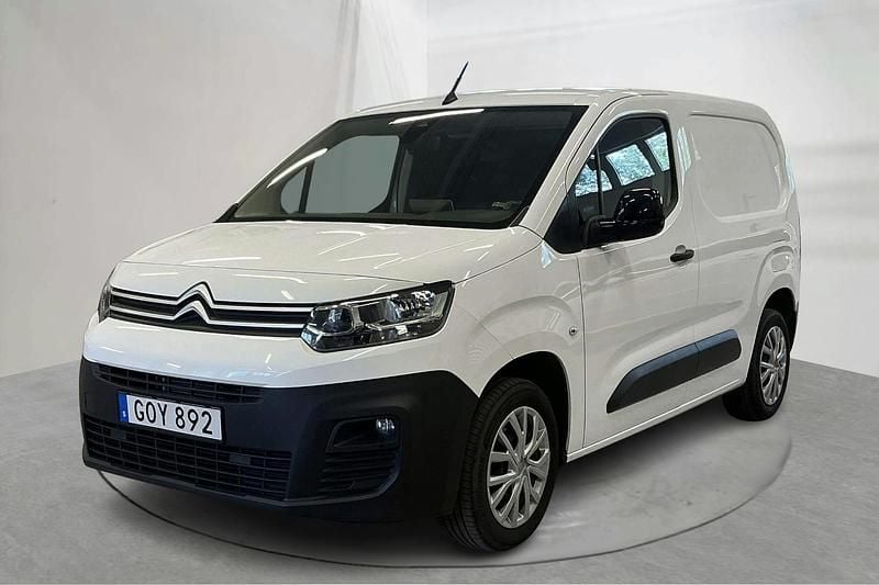 Vit Begagnad 2022 Citroën Berlingo Minibuss | 159 000 kr (Lite dyr) - Bild 1/4