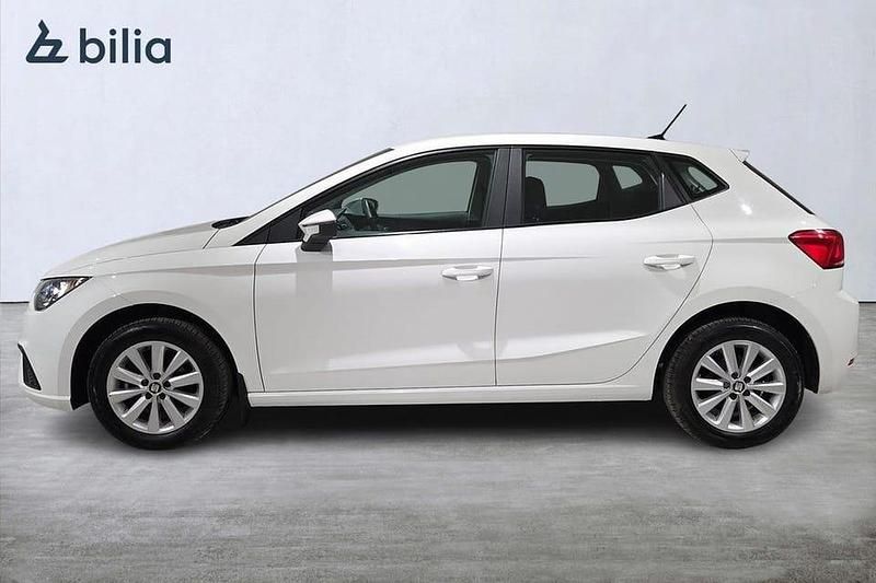 Begagnad Seat Ibiza Style 95 HK (69 kW) 2021 Vit Halvkombi