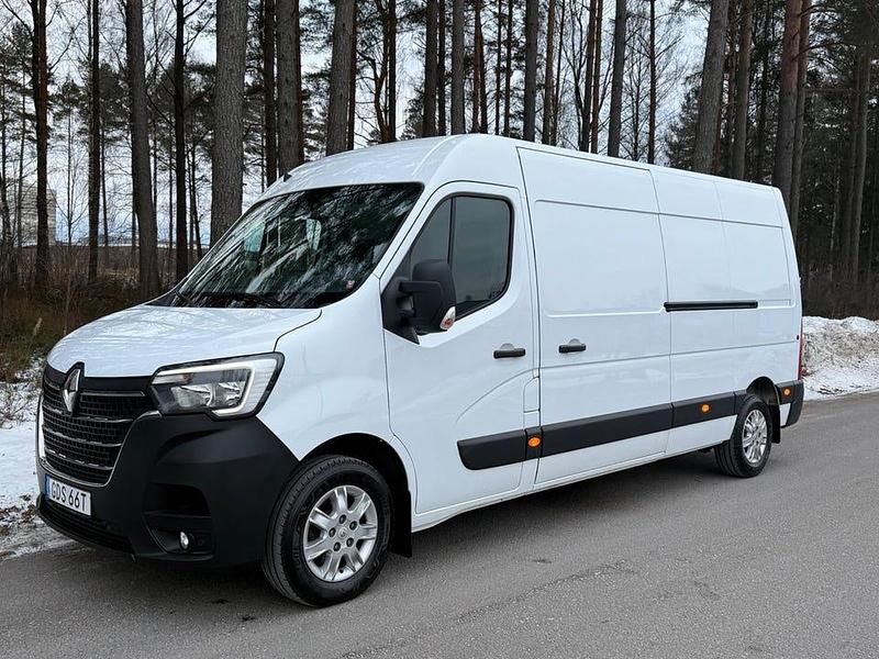 Vit Begagnad 2023 Renault Master | 397 500 kr - Bild 1/4