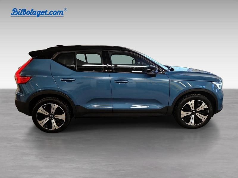 Begagnad Volvo XC40 Single Motor 185 kW (252 HK) 2023 Blå SUV