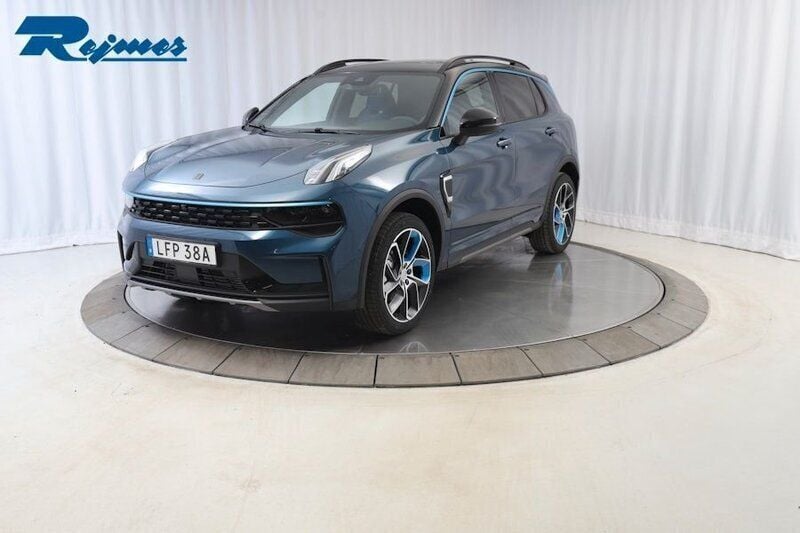 Blå Ny 2024 Lynk & Co 01 SUV | 369 800 kr - Bild 1/4