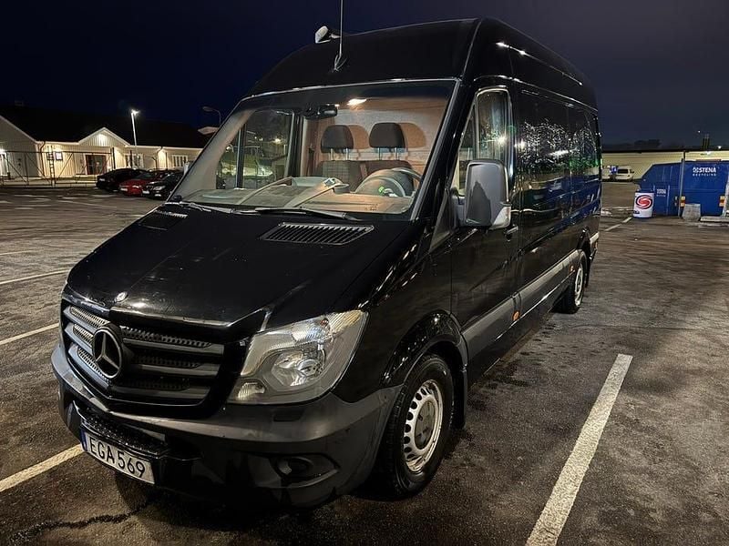 Begagnad Mercedes Sprinter 163 HK (119 kW) 2014 Svart metallic Van