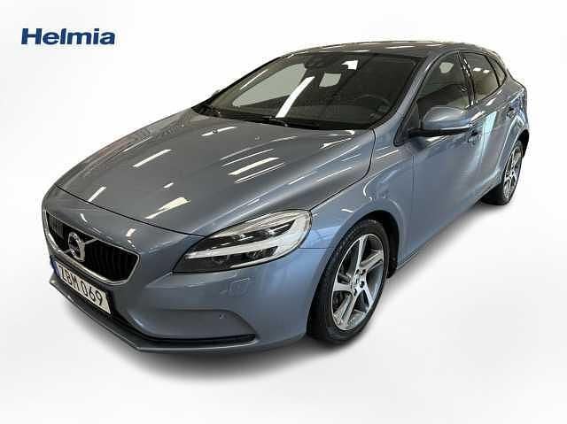 Ljusblå (blå) Begagnad 2018 Volvo V40 Business Edition Kombi | 169 900 kr (Marknadspris) - Bild 1/4