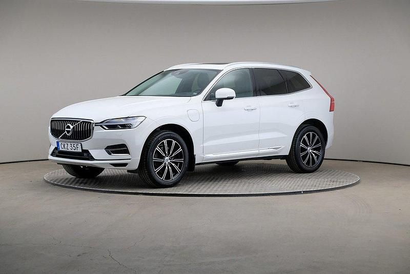 Vit Begagnad 2019 Volvo XC60 Inscription SUV | 329 000 kr (Marknadspris) - Bild 1/4