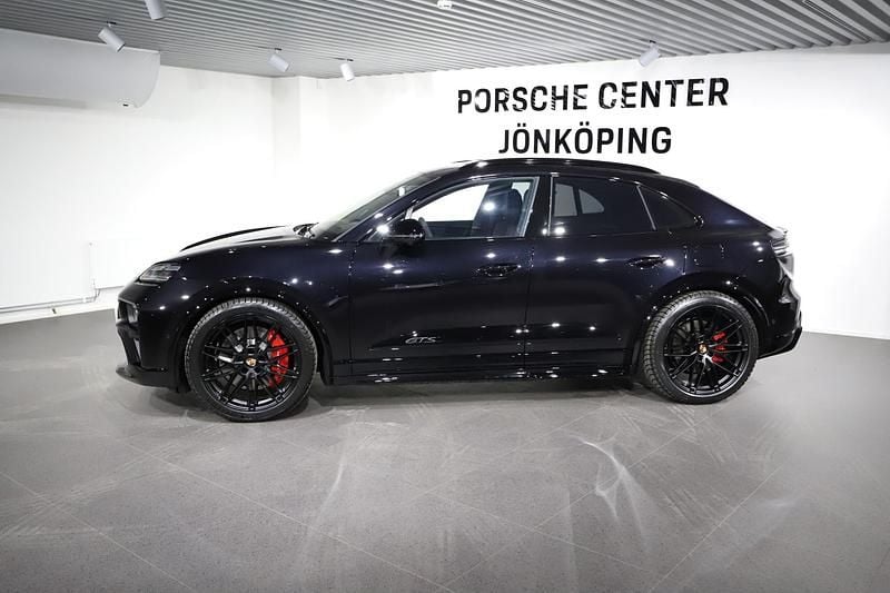 Begagnad Porsche Macan GTS 419 kW (571 HK) 2026 Svart SUV