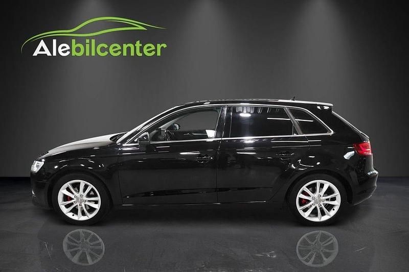 Begagnad Audi A3 Ambition 150 HK (110 kW) 2016 Svart