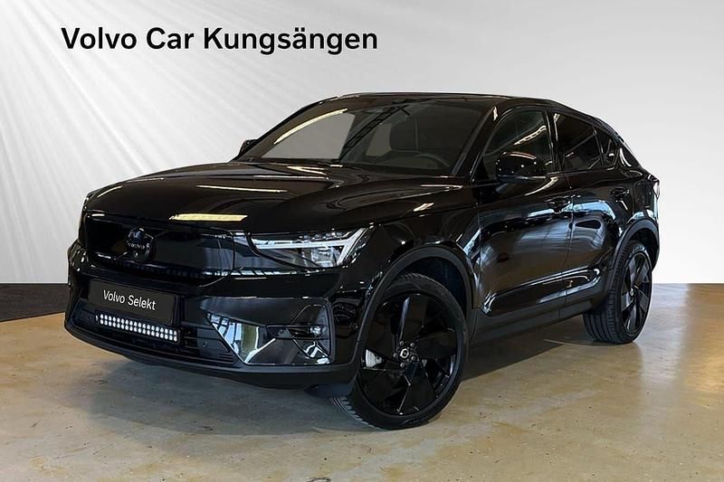 Svart Begagnad 2024 Volvo EC40 Performance SUV | 529 900 kr - Bild 1/3