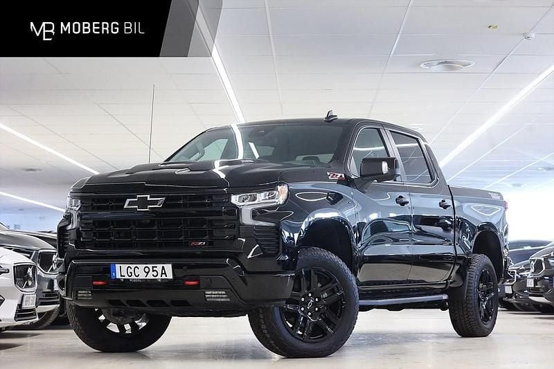 Ny Chevrolet Silverado 2025 Svart Pickup