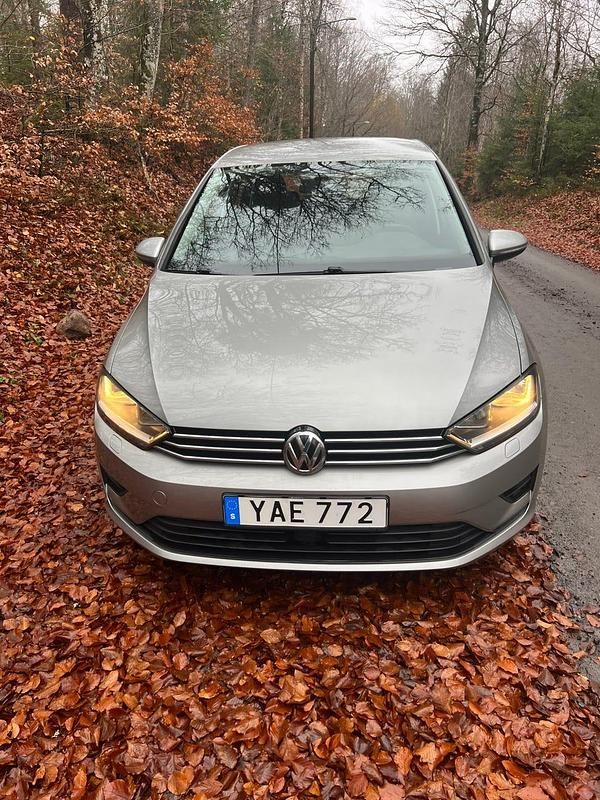 Begagnad 2016 VW Golf VII Halvkombi | 99 900 kr (Bra pris) - Bild 1/4