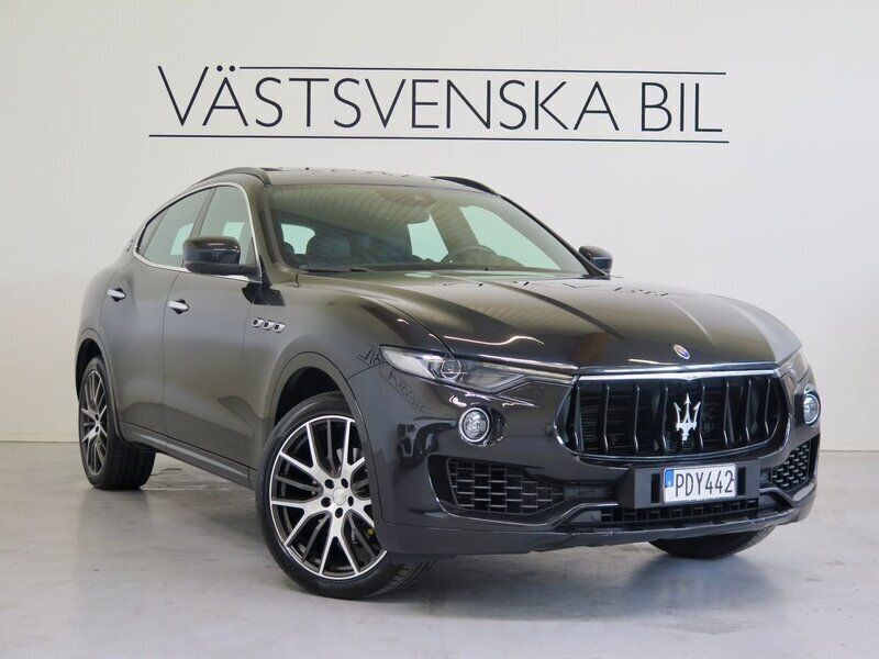 Svart Begagnad 2017 Maserati Levante SUV | 419 000 kr - Bild 1/4