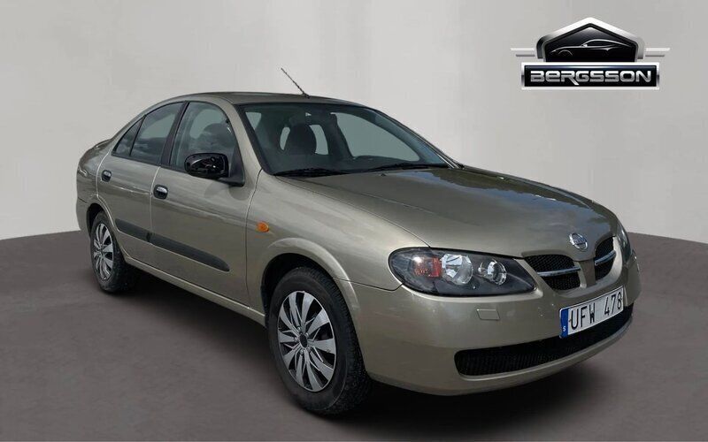 Ljusgul Begagnad 2003 Nissan Almera Sedan | 49 900 kr (Dyr) - Bild 1/4