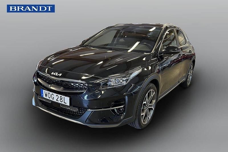 Svart Begagnad 2022 Kia XCeed Advance SUV | 259 900 kr (Marknadspris) - Bild 1/4