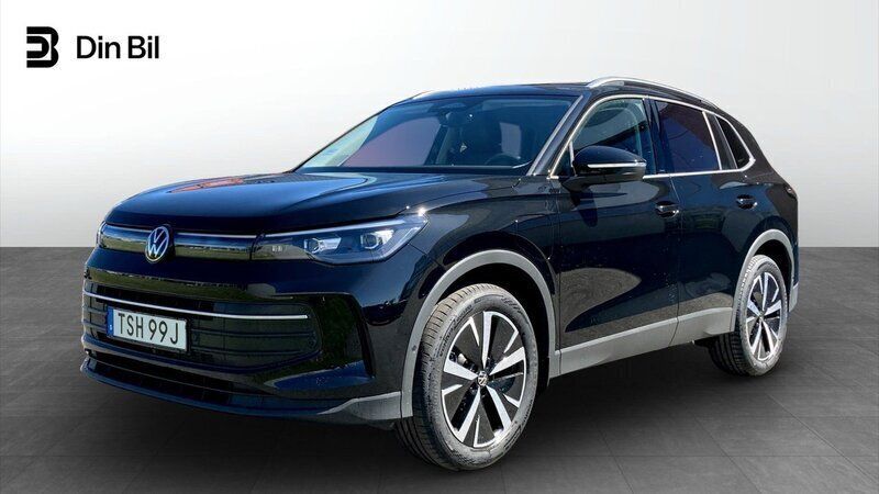 Svart Ny 2025 VW Tiguan Life SUV | 548 400 kr - Bild 1/4