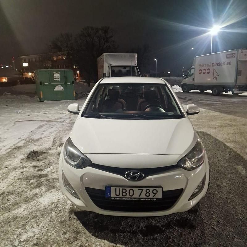 Begagnad 2015 Hyundai i20 | 113 000 kr (Marknadspris) - Bild 1/4