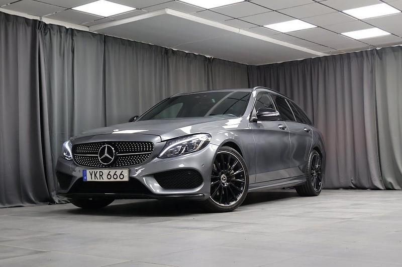 Grå Begagnad 2016 Mercedes C220 AMG line Kombi | 219 000 kr (Marknadspris) - Bild 1/4