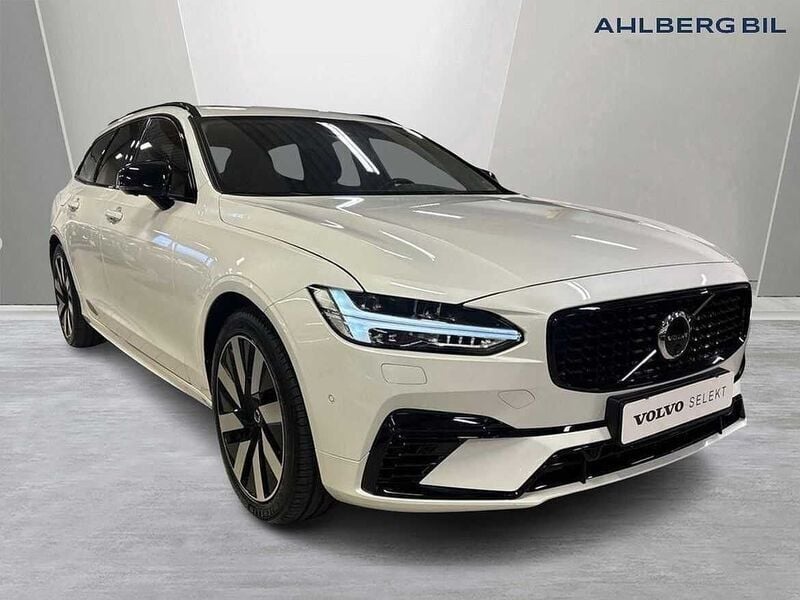 Vit Begagnad 2024 Volvo V90 Ultra Kombi | 569 500 kr - Bild 1/2