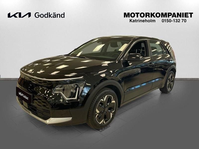 Svart Begagnad 2023 Kia e-Niro 2 SUV | 389 900 kr - Bild 1/4