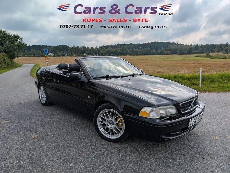 Svart Begagnad 2000 Volvo C70 Cab | 59 900 kr (Marknadspris) - Bild 1/4