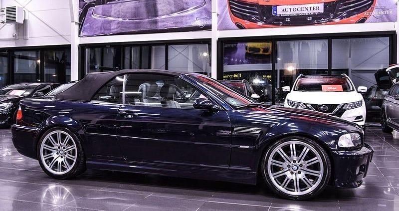 Begagnad BMW M3 343 HK (252 kW) 2003 Mörkbrun Cab