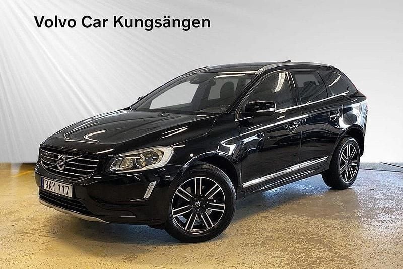 Svart Begagnad 2017 Volvo XC60 Standard SUV | 244 900 kr (Bra pris) - Bild 1/3
