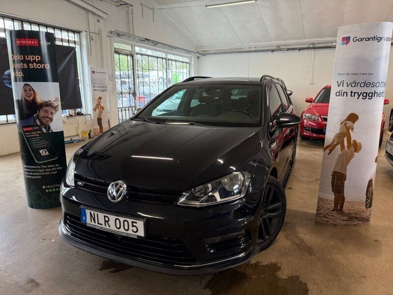 Svart Begagnad 2016 VW Golf VII GT Kombi | 129 800 kr (Bra pris) - Bild 1/4