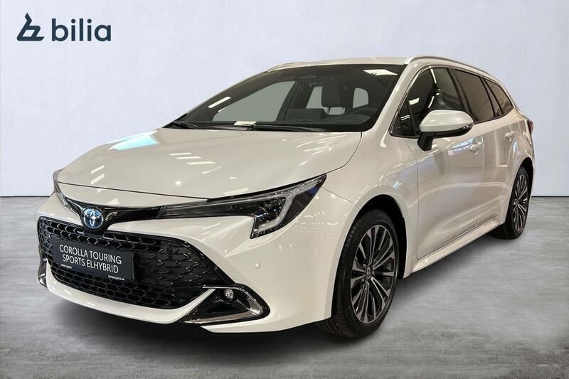 Vit Ny 2024 Toyota Corolla Style Kombi | 369 900 kr (Dyr) - Bild 1/3