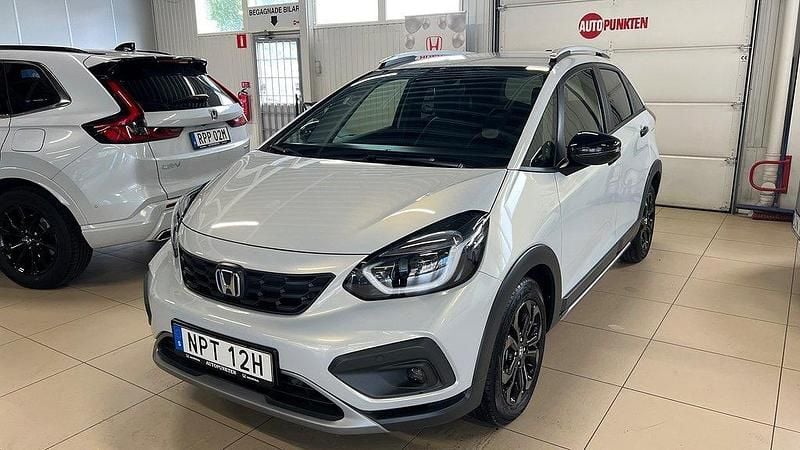 Vit Ny 2024 Honda Jazz Advance Halvkombi | 317 800 kr (Marknadspris) - Bild 1/4