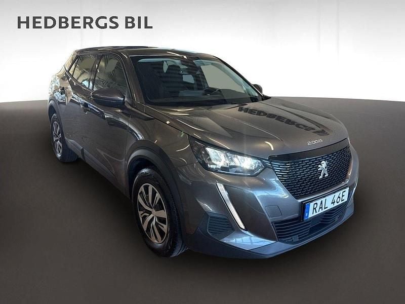 Grå Begagnad 2020 Peugeot 2008 Active SUV | 179 800 kr (Lite dyr) - Bild 1/4