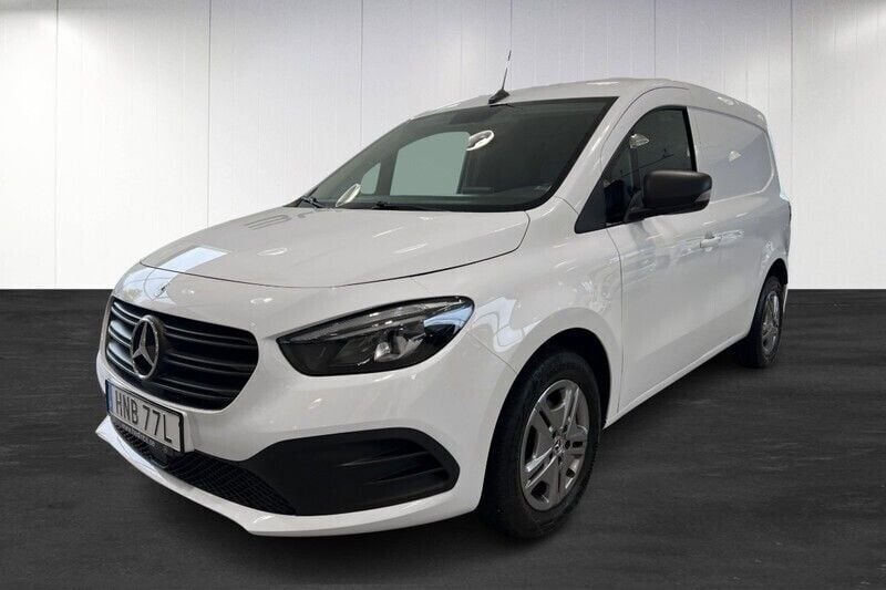 Begagnad 2023 Mercedes Citan 110 | 159 920 kr (Superpris) - Bild 1/4