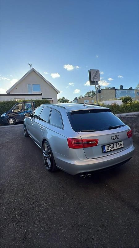 Begagnad Audi A6 177 HK (130 kW) 2014 Kombi