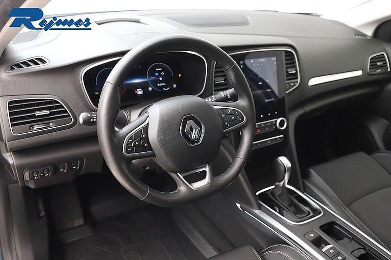 Begagnad Renault Mégane IV Intens 91 HK (66 kW) 2023 Grå Kombi