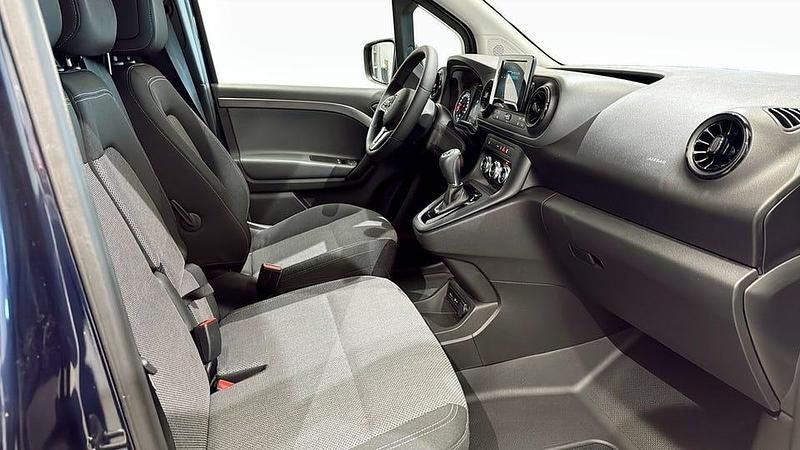 Begagnad Mercedes eCitan 89 kW (122 HK) 2023 Blå Van