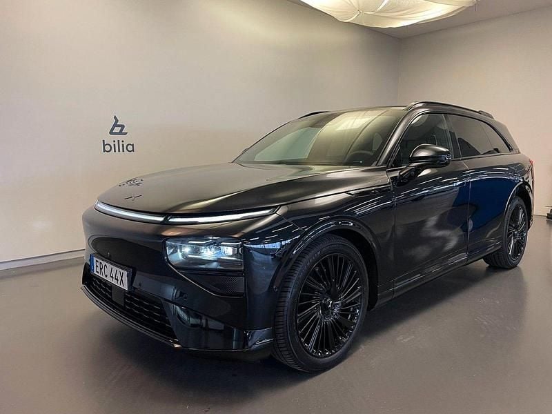 Svart Begagnad 2025 XPENG G9 AWD Performance SUV | 798 500 kr - Bild 1/4