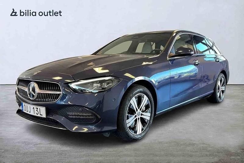 Blå Begagnad 2023 Mercedes C300e Kombi | 399 900 kr (Bra pris) - Bild 1/1